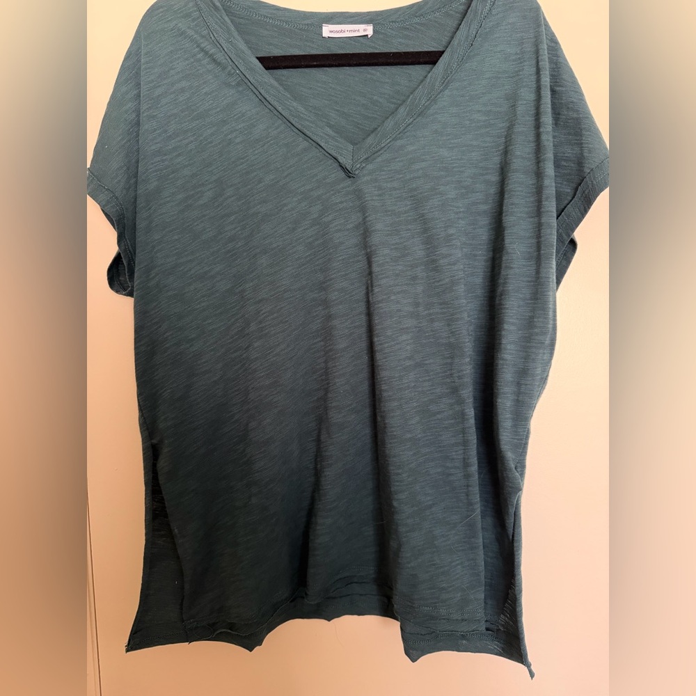 Casual Emerald Green V-Neck Top